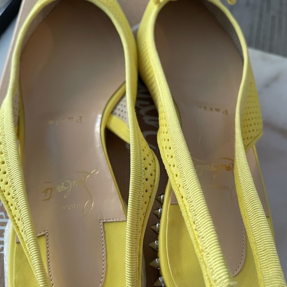 🔥🔥100%Authentic  Christian Louboutin Hall Spike - Picture 12 of 12